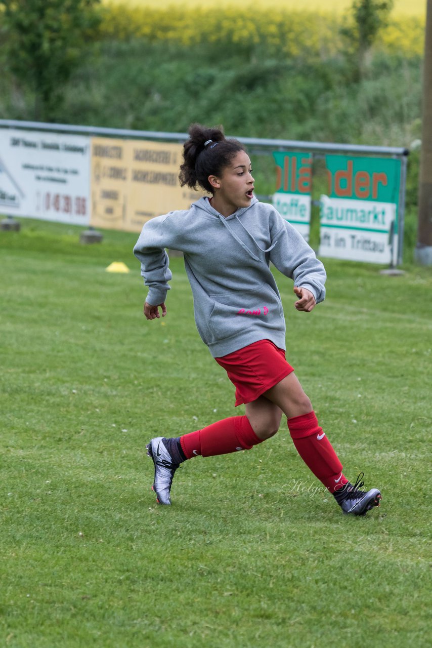 Bild 137 - wCJ SV Steinhorst/Labenz - VfL Oldesloe : Ergebnis: 18:0